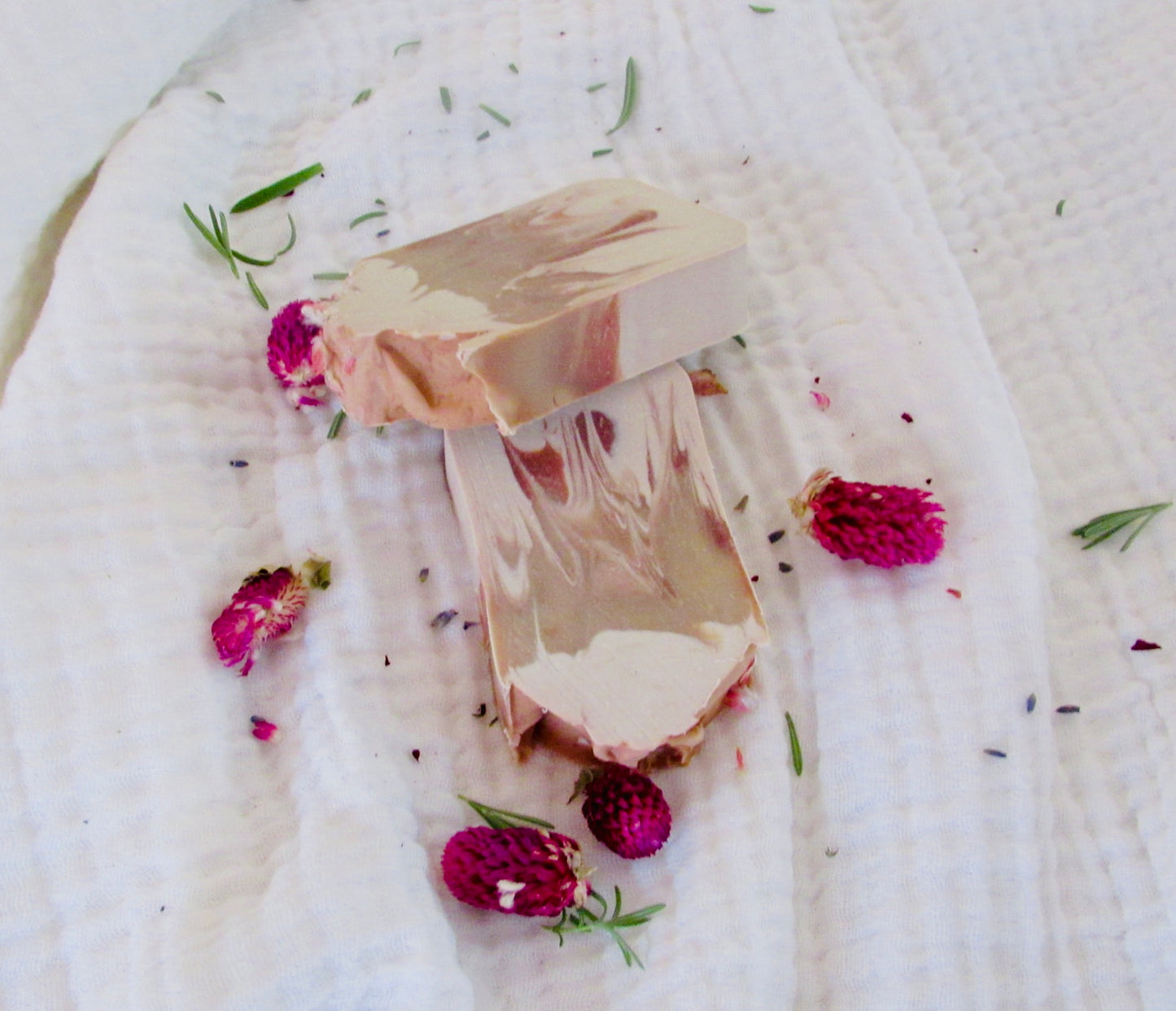 Soap Bar Venice Wild Cherry and Coconut - Home Scape Plus
